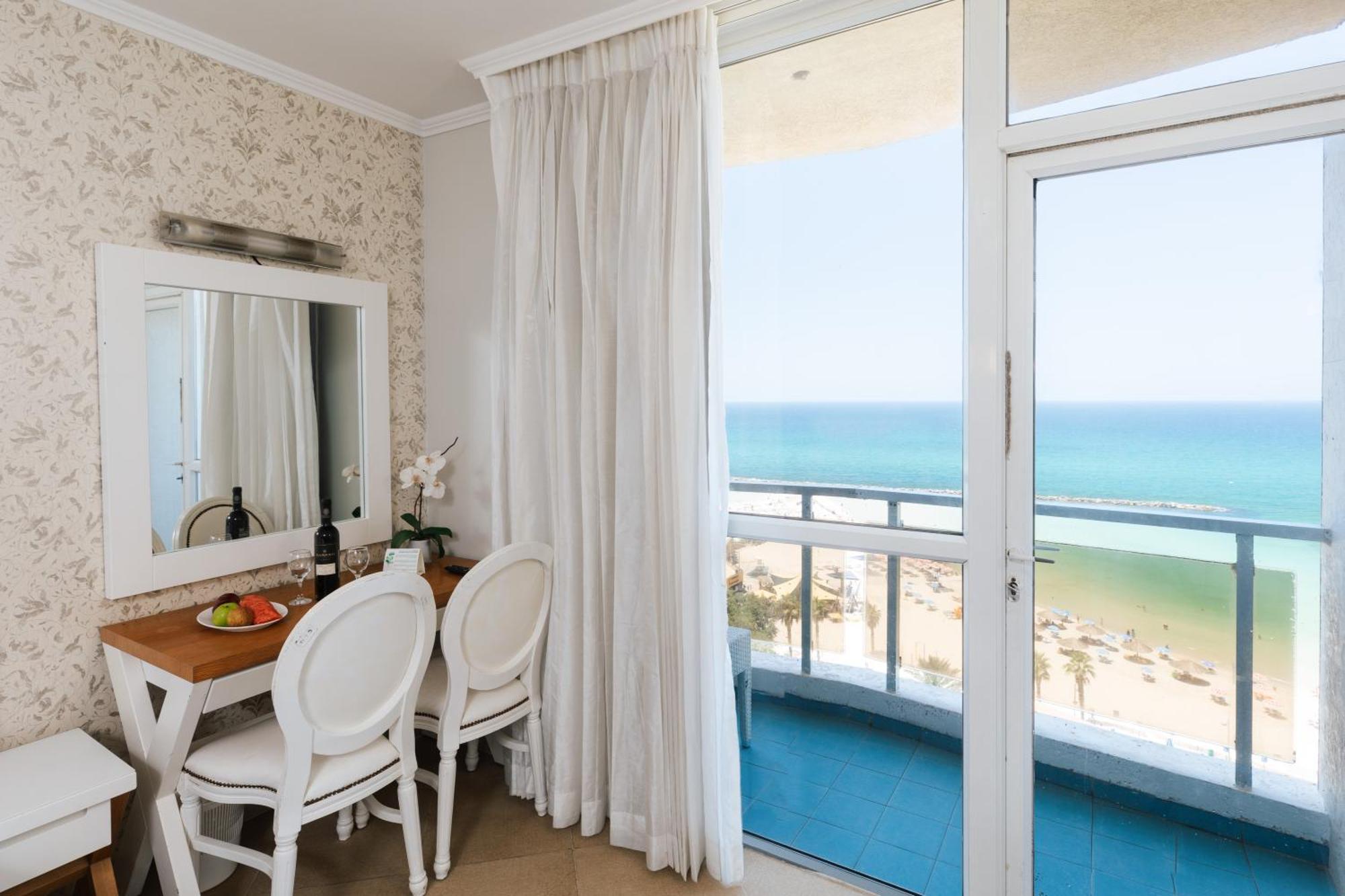 Residence Hotel Netanya Exterior photo